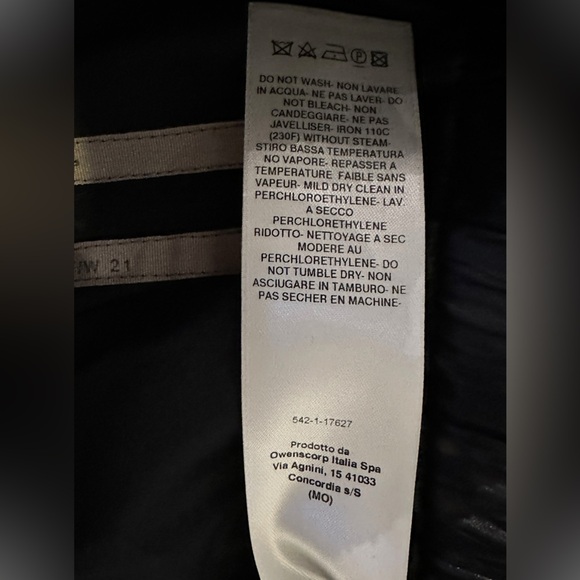 Rick Owens FW21 Gethsemane Coated Nylon Shorts - Picture 10 of 11